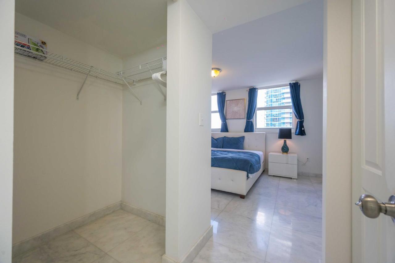 Casa de férias Luxury 2 Bedrooms Brickell Bay Miami